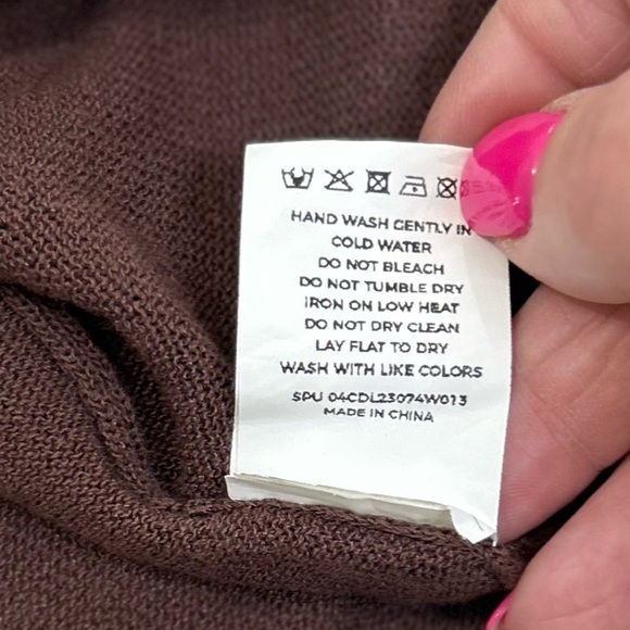 NWOT Bloomchic Lightweight Brown Cardigan. Size 22-24 - Picture 7 of 7